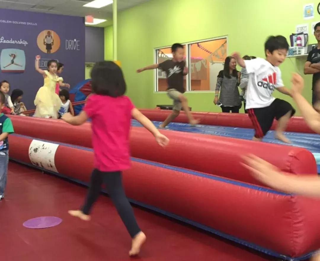 上早教班和不上早教的区别,早教班到底上不上