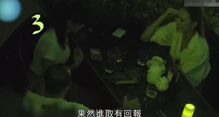 男星劈腿娶小20岁大学生，婚后却被多次出轨，网友：这就是报应