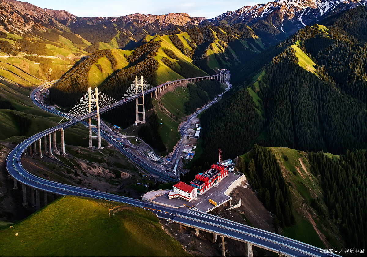 伊犁果子沟——山奇石怪的奇绝仙境