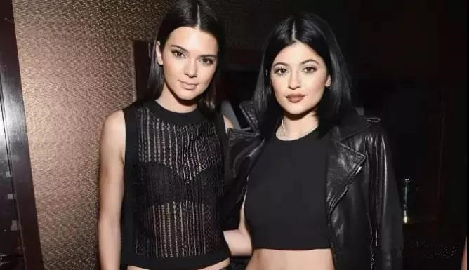 出生在贫民窟的卡戴珊,身价千万卡戴珊