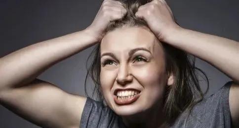 「姐妹投稿」1个周期9针亮丙，讲述我和亮丙相爱相杀的故事