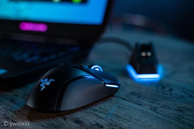 雷蛇巴塞利斯蛇标准测评,雷蛇巴塞利斯蛇怎么连接蓝牙