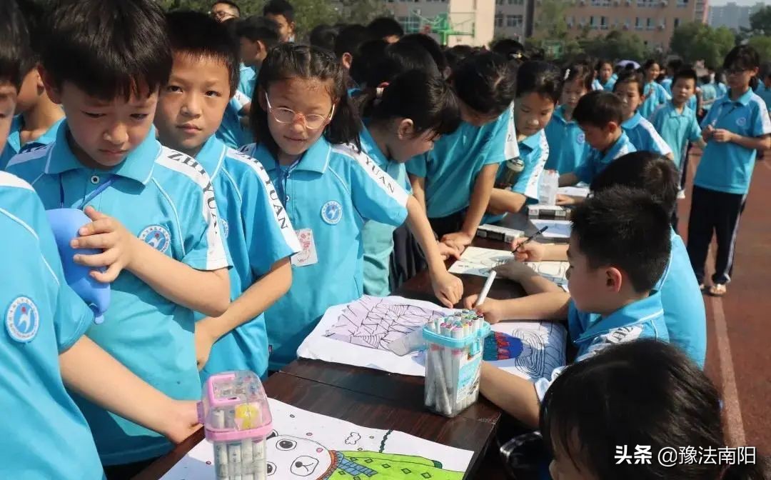 建党百年学校组织的迎七一活动,邓州市庆祝建党100周年活动选拔赛