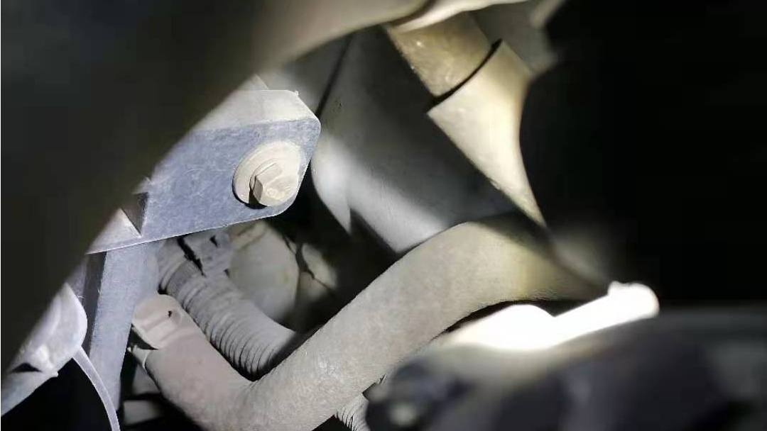 风云2仪表盘时间怎么调,奇瑞风云2怎么调时间表