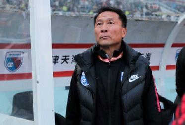 天津天海主教练朴忠均,沈祥福临场视频完整版