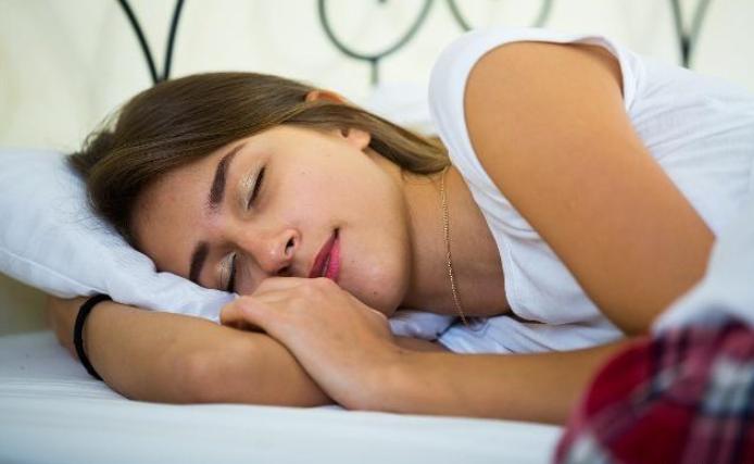 在秋天要和最好的人做最好的事,秋天要和喜欢的人做的事