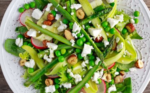 深圳男子春节爬山中暑,旅游中暑怎么缓解疼痛