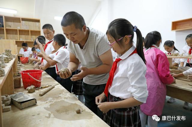 康巴什第二中学教学质量如何,康巴什二中教学视频