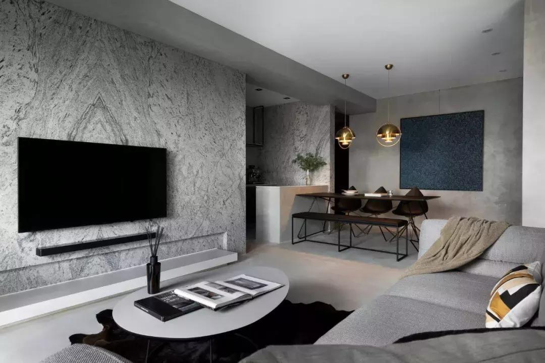 电视背景墙平面好看还是悬挂好看,入住后改电视背景墙