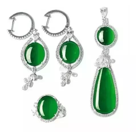 缅甸翡翠玉的鉴别方法,缅甸翡翠怎么判断好坏