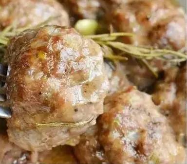 牛肉腌制方法牛肉怎么腌才嫩,牛肉怎么做好吃又嫩西红柿炖牛肉