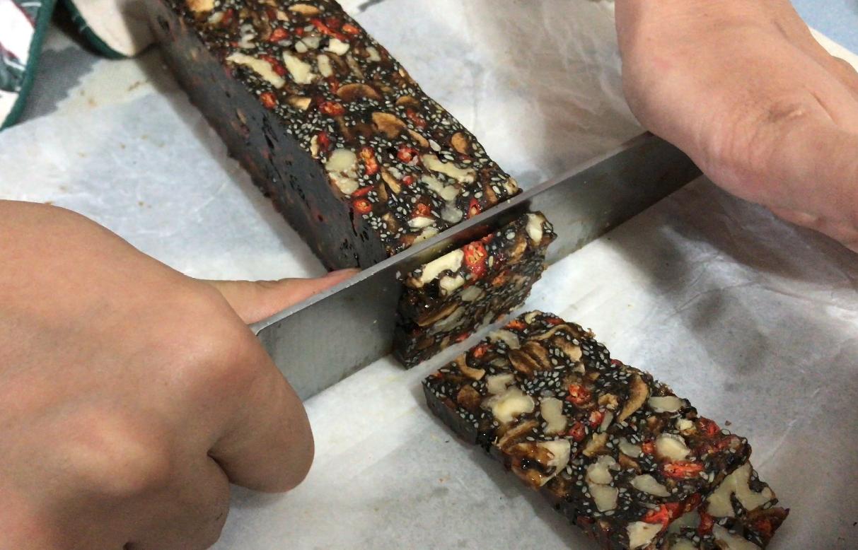 自己在家里自制阿胶糕,自制阿胶糕