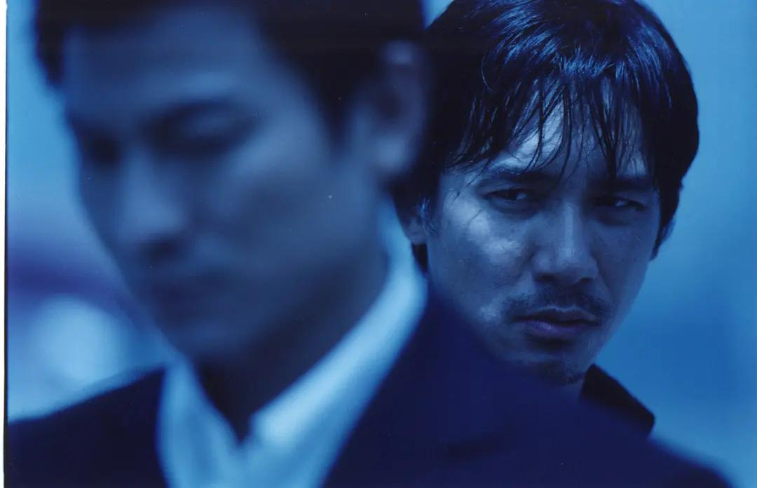 无间道刘德华梁朝伟经典对决,无间道刘德华更适合梁朝伟的角色