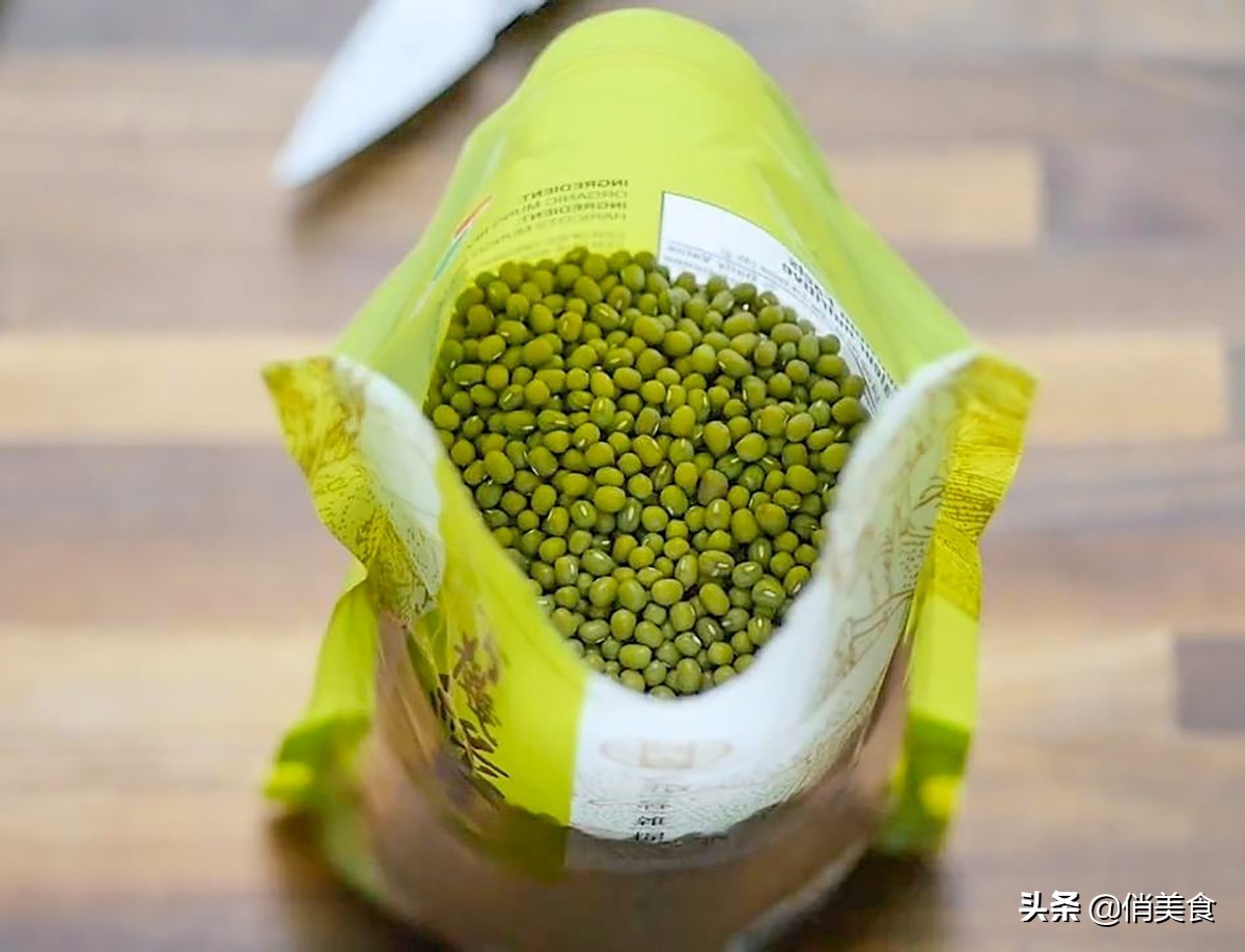 家庭自制绿豆芽的做法,家庭自制绿豆芽做法