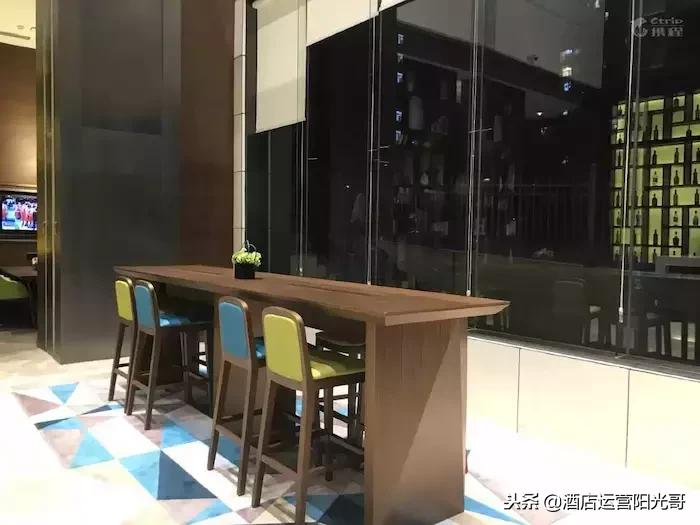 体验第一次约会的感觉,体验希尔顿欢朋酒店