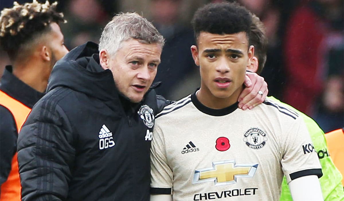 曼联17岁天才一球成名,曼联18岁首秀