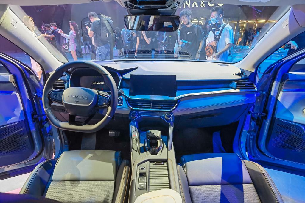 底盘装甲与底盘漆区别是什么,底盘装甲和底盘漆有区别吗