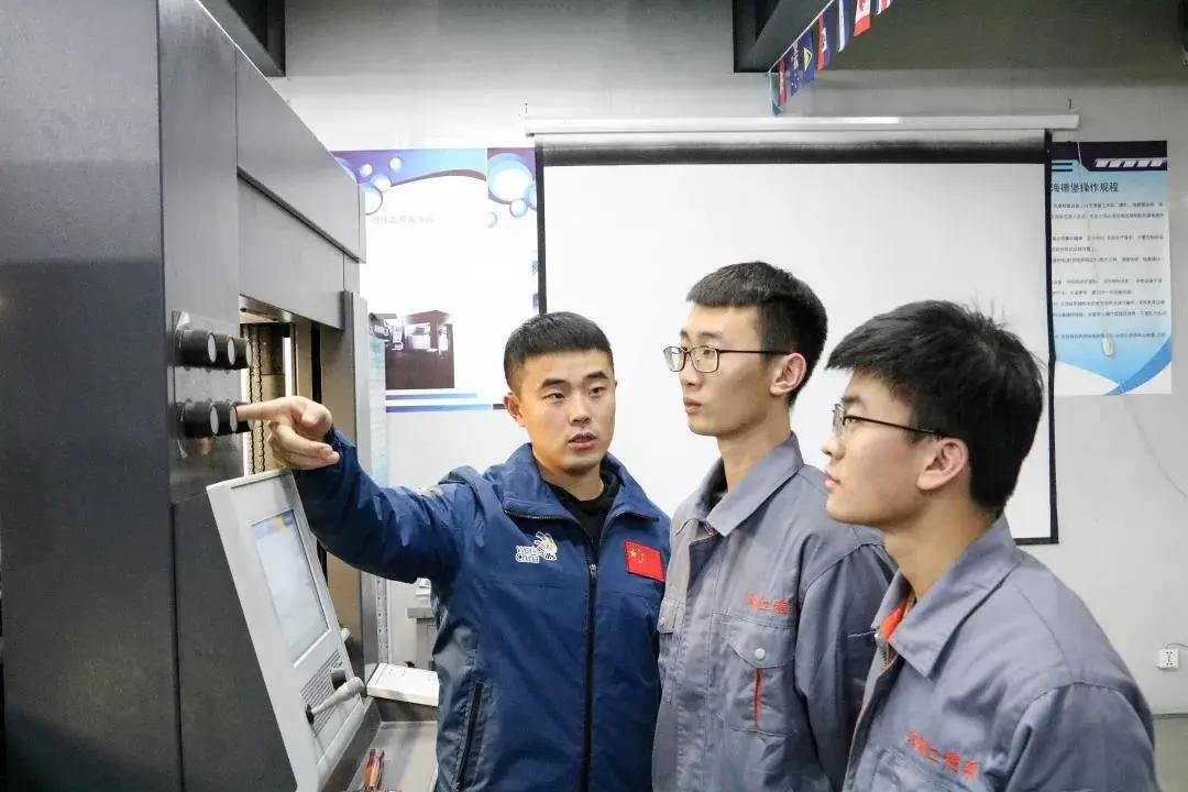 山东工业技师学院一年多少钱,山东工业技师学院2023招生简章