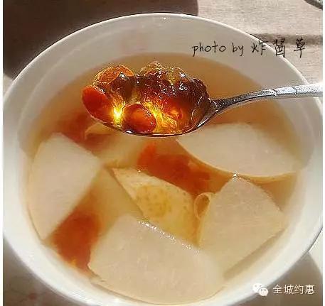 滋阴润燥的桃胶汤水,润燥养颜桃胶羹教程