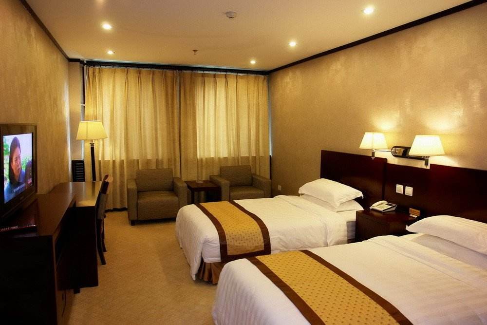 开旅馆赚不赚钱,开旅店需多少个房间才能赚钱