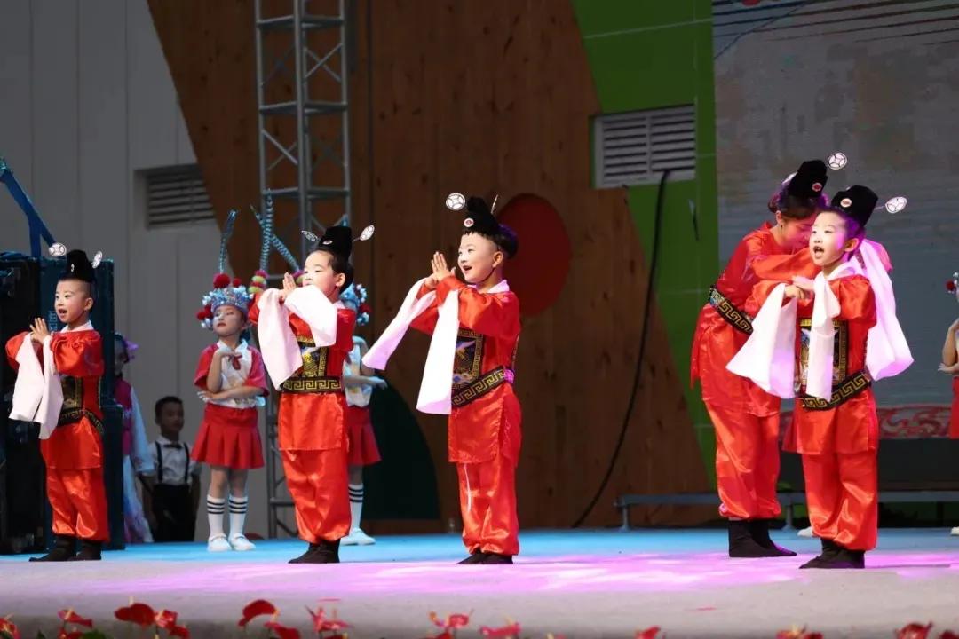 剑阁县鼓楼幼儿园庆祝中国*产党共**成立100周年暨毕业典礼文艺汇演