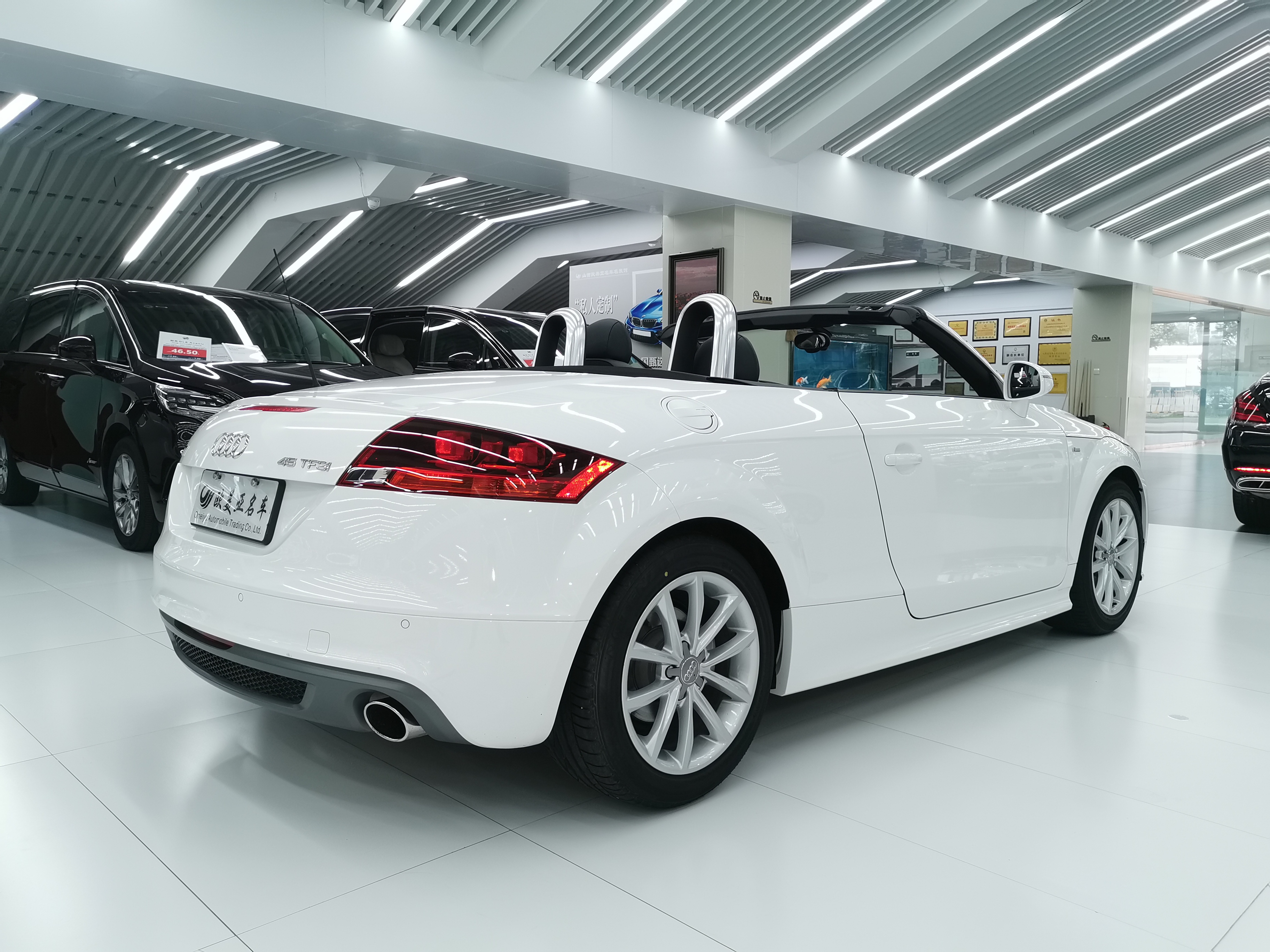 奔驰z4敞篷跑车最新款,宝马z4奔驰slk奥迪tt怎么选