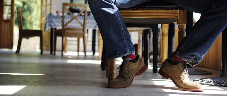 如何挑选有质感的袜子,冷知识你知道怎么选袜子吗