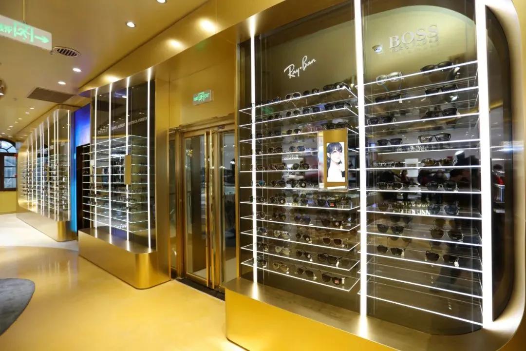 打卡最红地标北京百货大楼,北京免税店落户地点