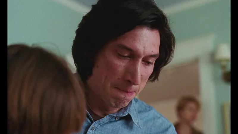 “寡姐”奉献了最好的演出，但它更有可能奥斯卡称帝。