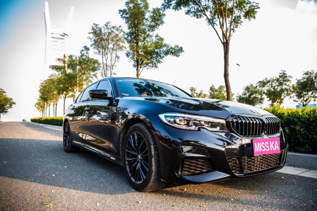 宝马325li实际油耗多少,宝马325li曜夜运动版油耗