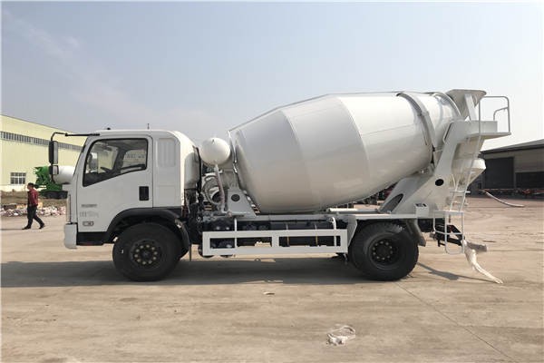 罐车司机的心酸,混凝土罐车司机的心酸