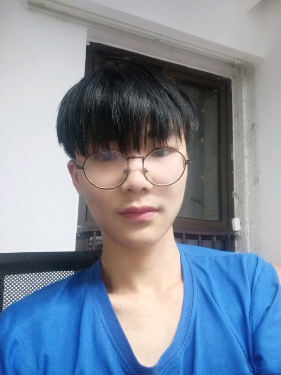 千万不要让ps大神p图,网友求助ps大神p图