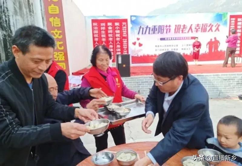 孤寡老人艰难的晚年爱心助力,辉县市孤寡老人