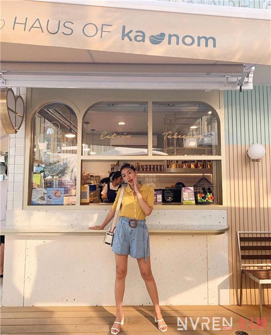 2022新款夏季潮流polo衫,洋气时髦polo衫女黄色