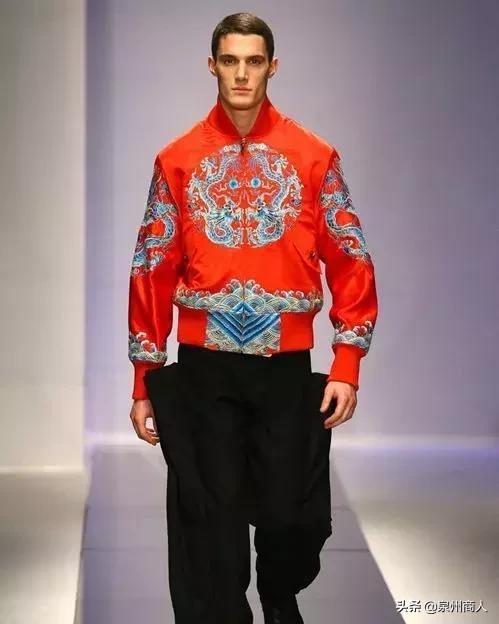 从濒临倒闭到商业帝国,从濒临破产到资产千亿