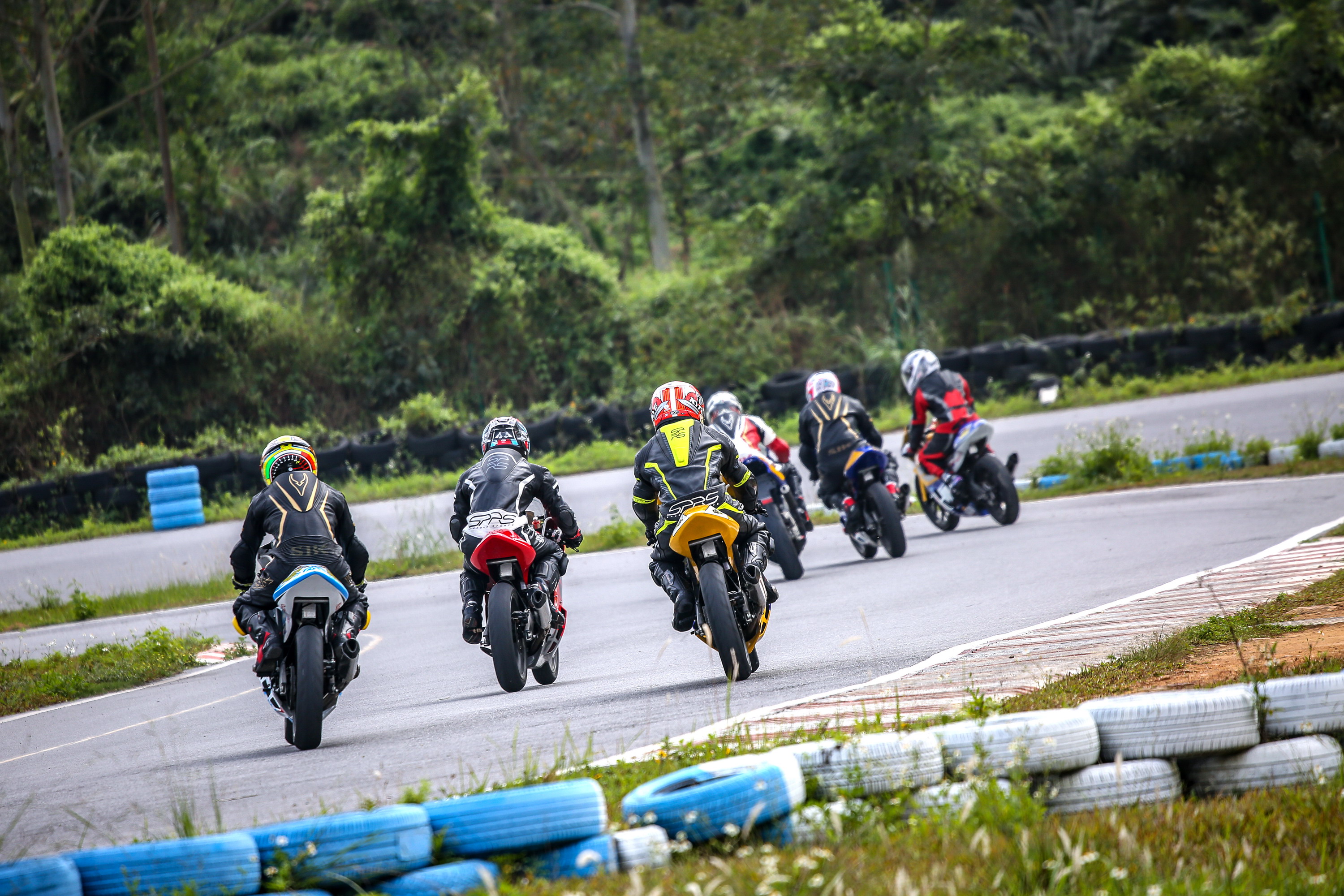 大河马赛车场试车,大河马赛车场摩托车比赛