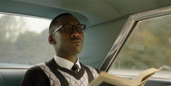 绿皮书影评——撕掉标签与偏见，终将收获整个世界