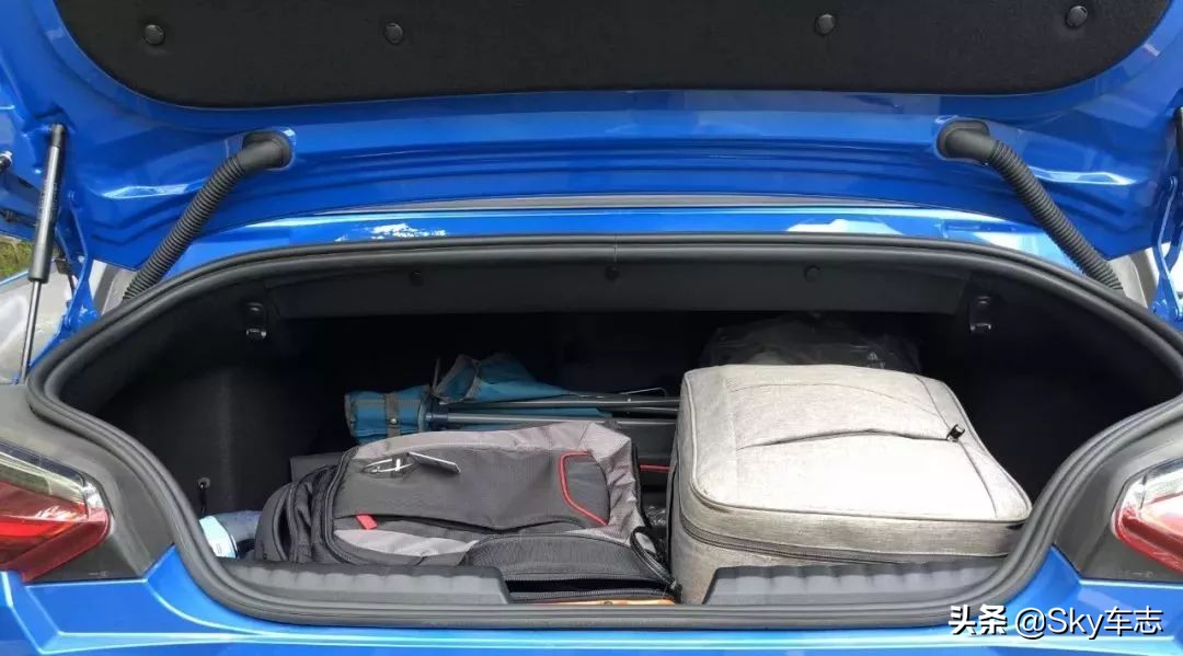 宝马全新z4硬顶敞篷车型试驾,全新一代宝马z4硬顶