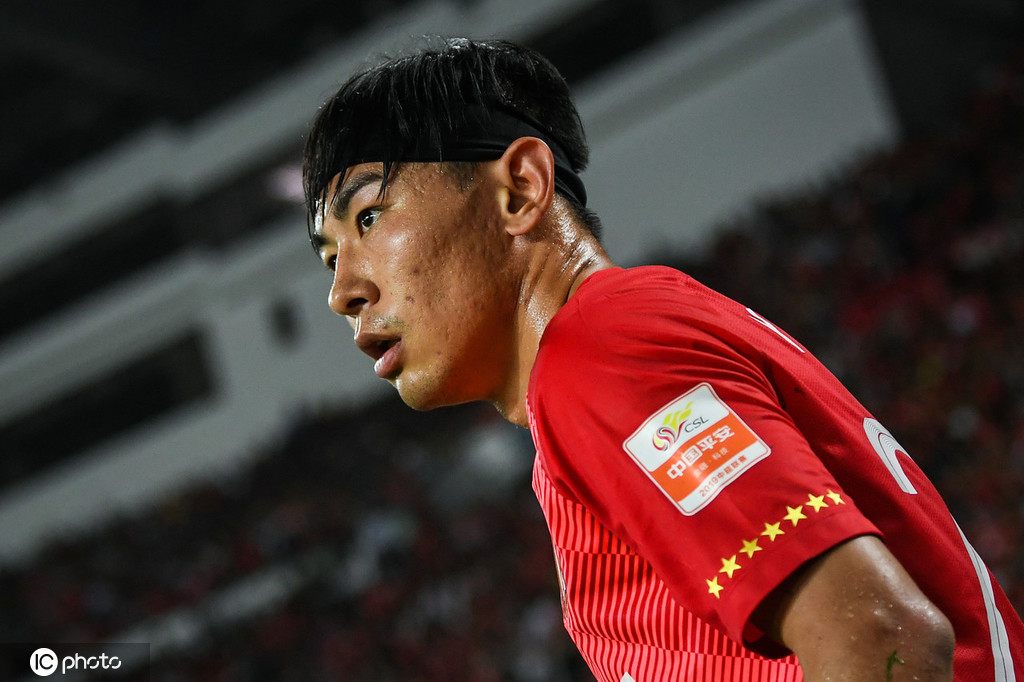 因为他知道错过滋味太苦涩，别怪恒大快马带伤出战太固执