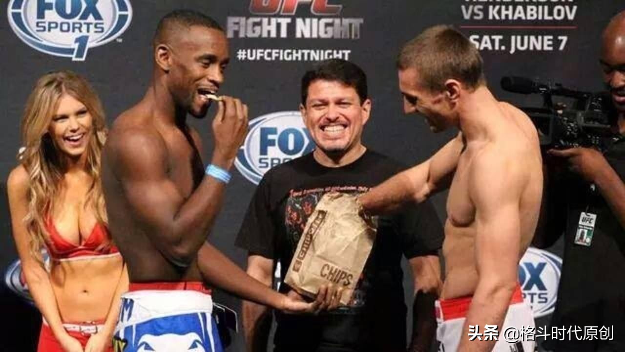 怎么练习泰拳扫踢胫骨比以前粗了,泰拳练习踢树