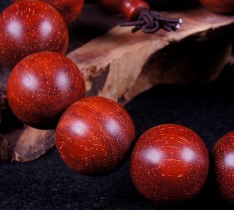 赞比亚小叶紫檀与酸枝,大红酸枝小叶紫檀价值