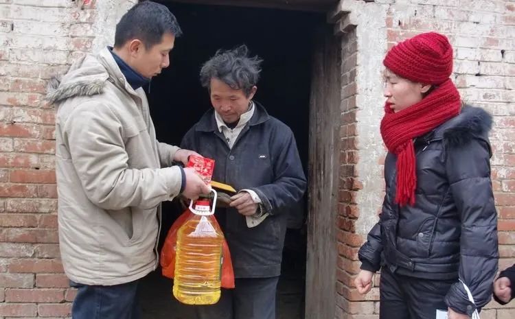 低保审核期间低保会停发吗,低保清理整治