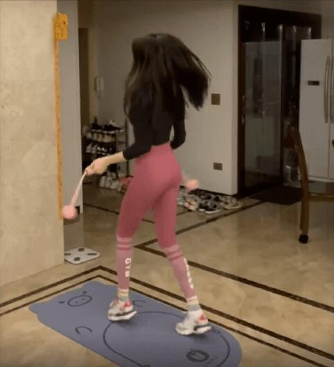 7天跳绳减肥方法效果超级明显,跳绳减肥法一天跳1000个才有效