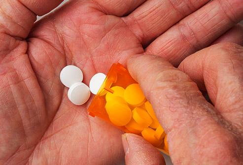 尿酸620需要吃多久的降尿酸药,尿酸486没有症状需要吃药降尿酸吗