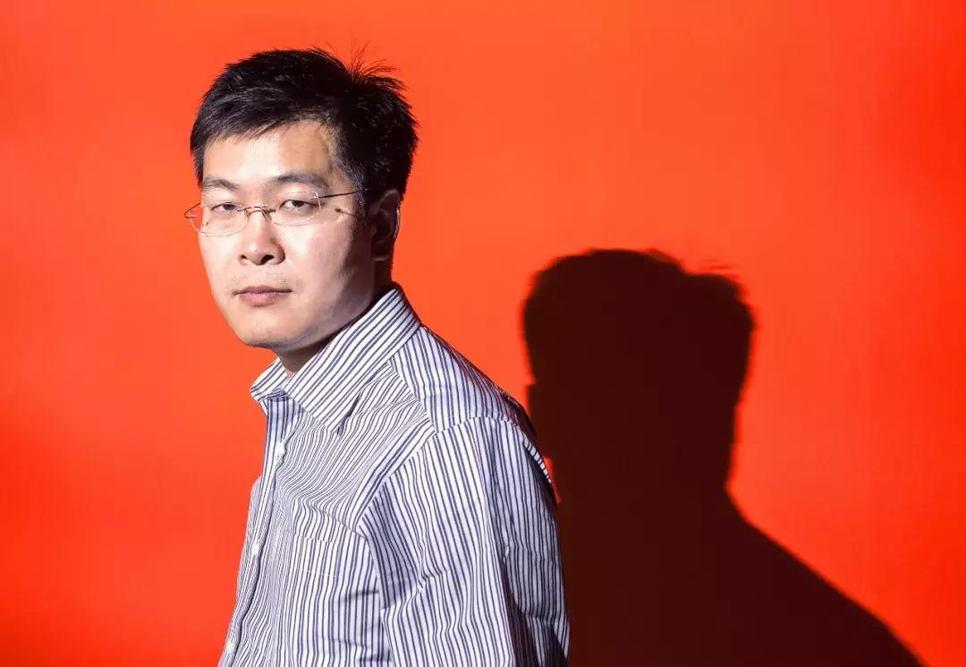 姚劲波“杠上”昔日盟友？