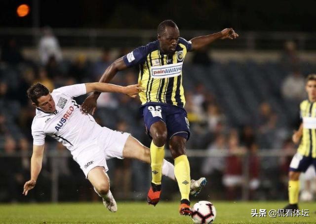 博尔特跑步展示,博尔特最后一场奥运百米比赛