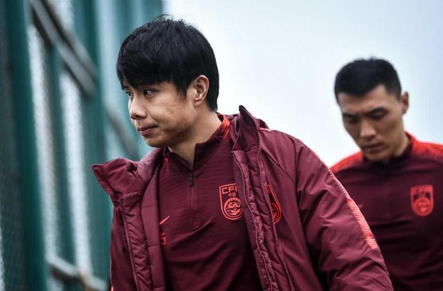 国足捐款1亿,国足队员捐款青训