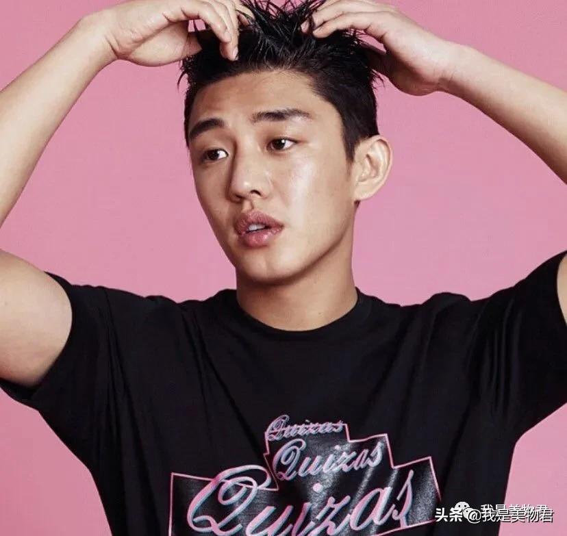 有了这4个小众品牌的潮T恤，Jennie、刘亦菲都开始冷落大牌了