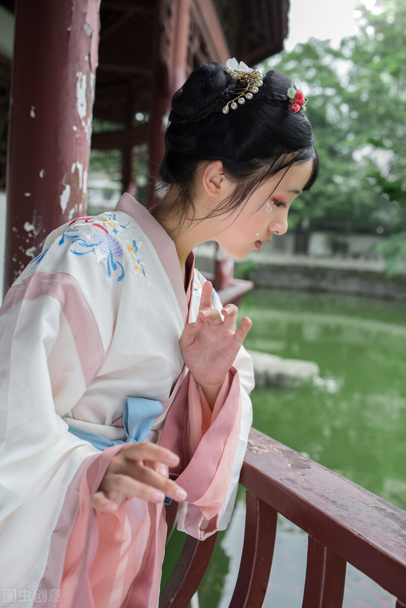 第一次见面相亲女说没有共同话题,以前聊过的相亲见面话题