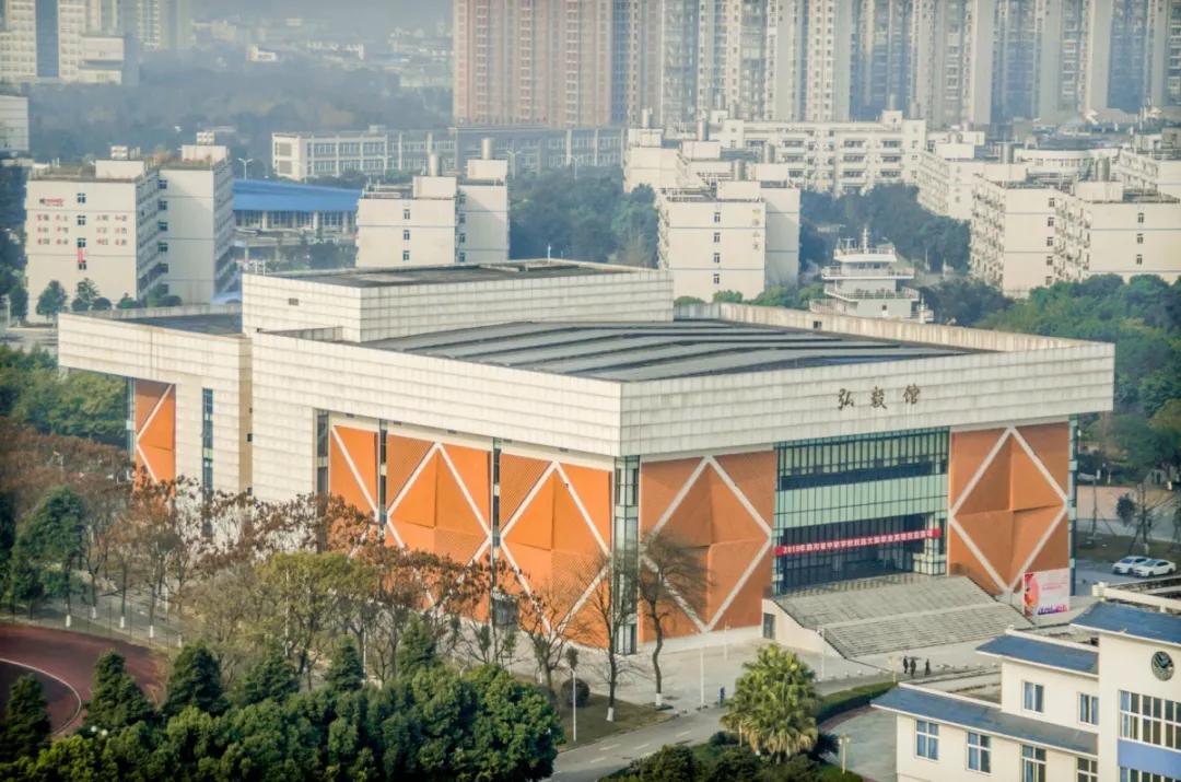 实力不输本科，成都这所国家示范高校被誉为专科版“双一流”大学